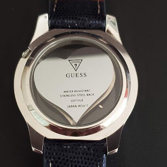 Guess Women's Clearly Heart Watch Silver Tone‎ Blue Crystals Fresh Battery - Picture 3 of 7